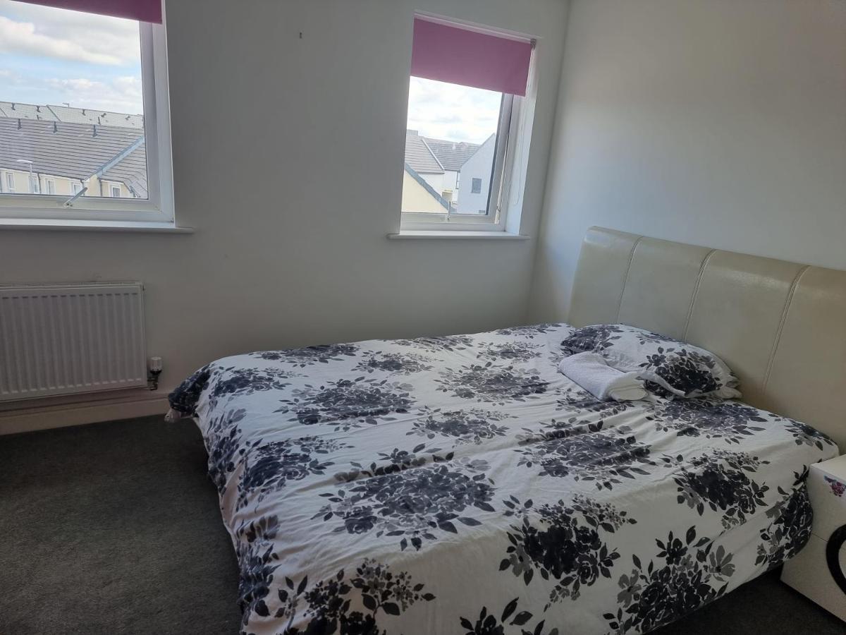 Kingsize Room Close To The A30 Camborne Pool Bagian luar foto